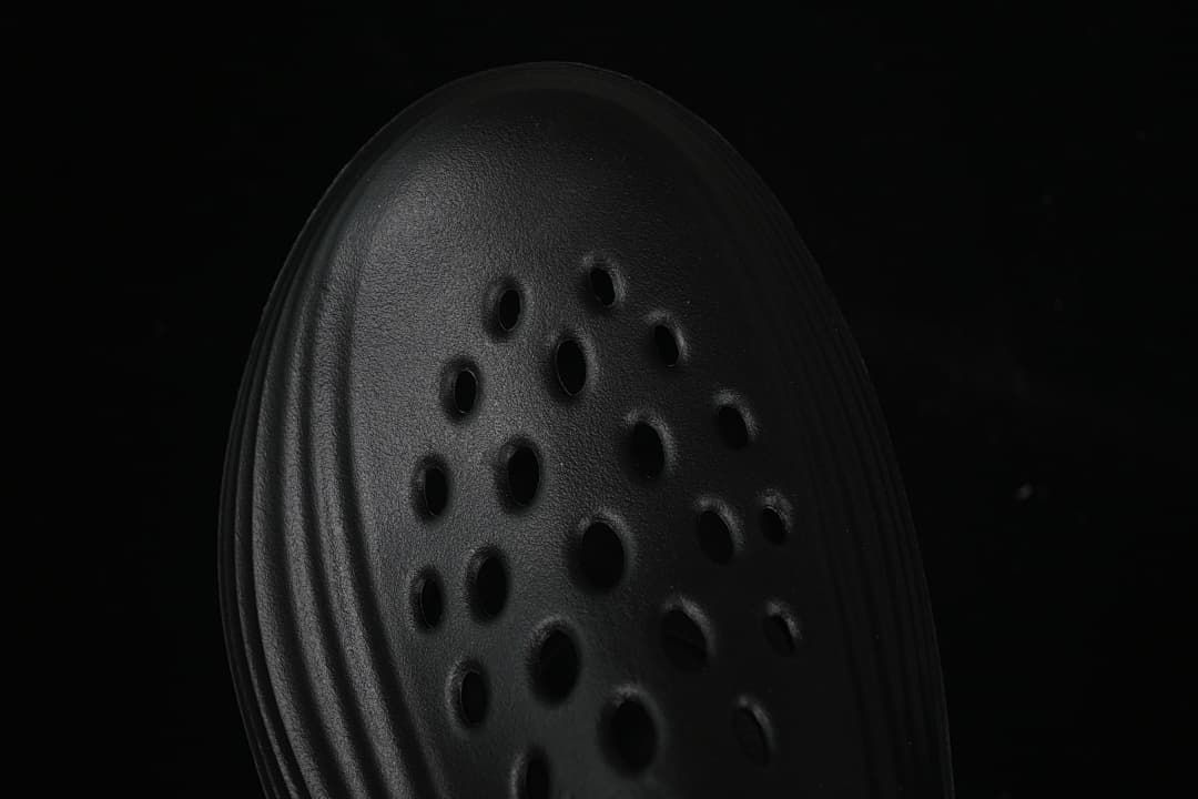 Nike ReactX Rejuven8 Black Slides HV5060-001