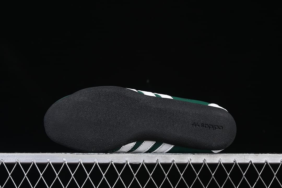 adidas Tokyo W JR1270 Green Low-Top Sneakers