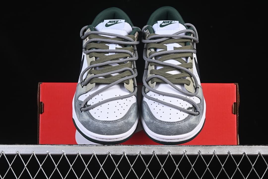 Nike SB Dunk Low White Gray Green Sneakers DV0833-111