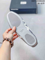 Onitsuka Tiger GYMNARINA Mary Jane Sneakers Silver 07JJD386A26