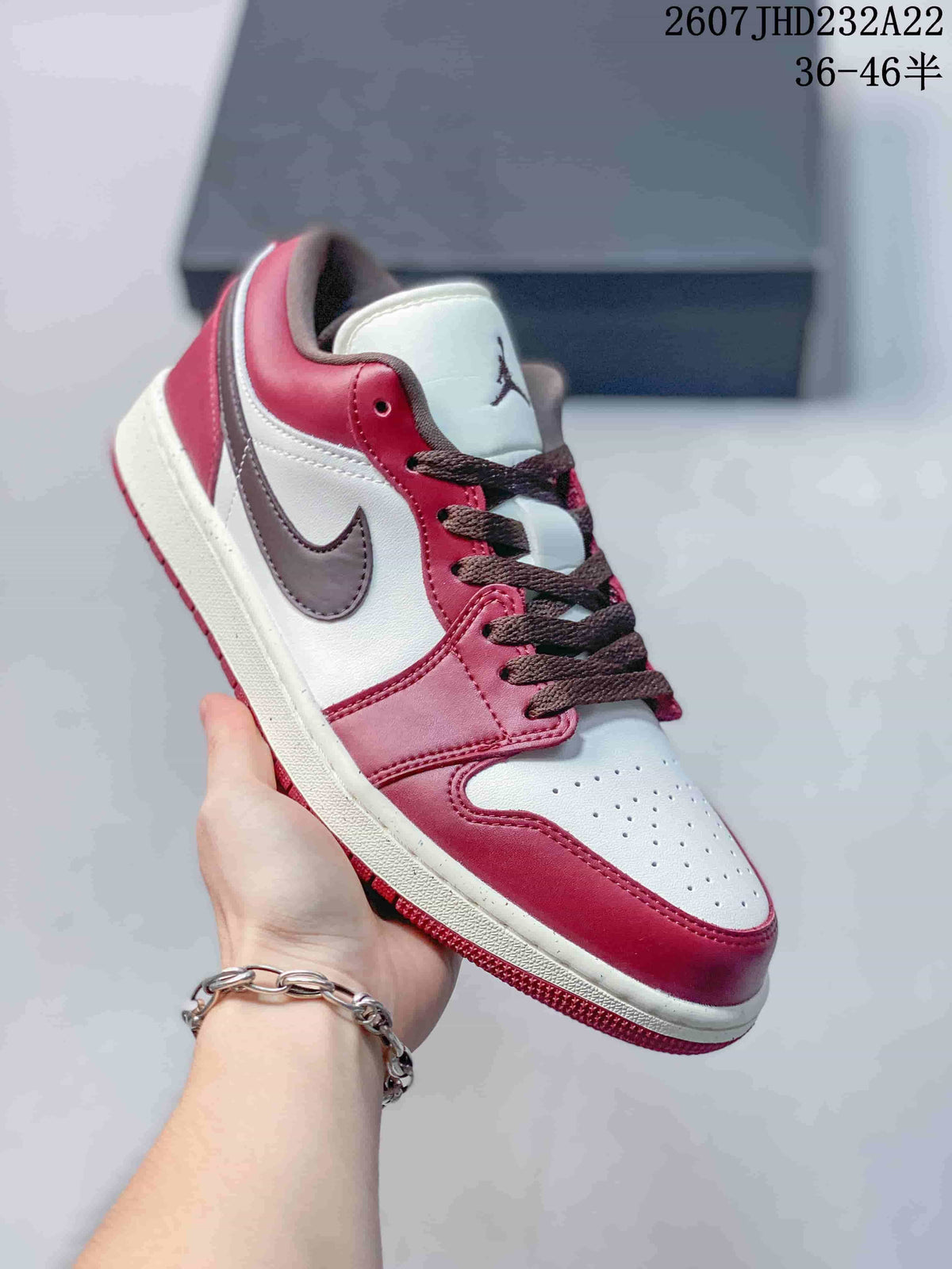 Nike Air Jordan 1 Low Red White Sneakers IX5004-121