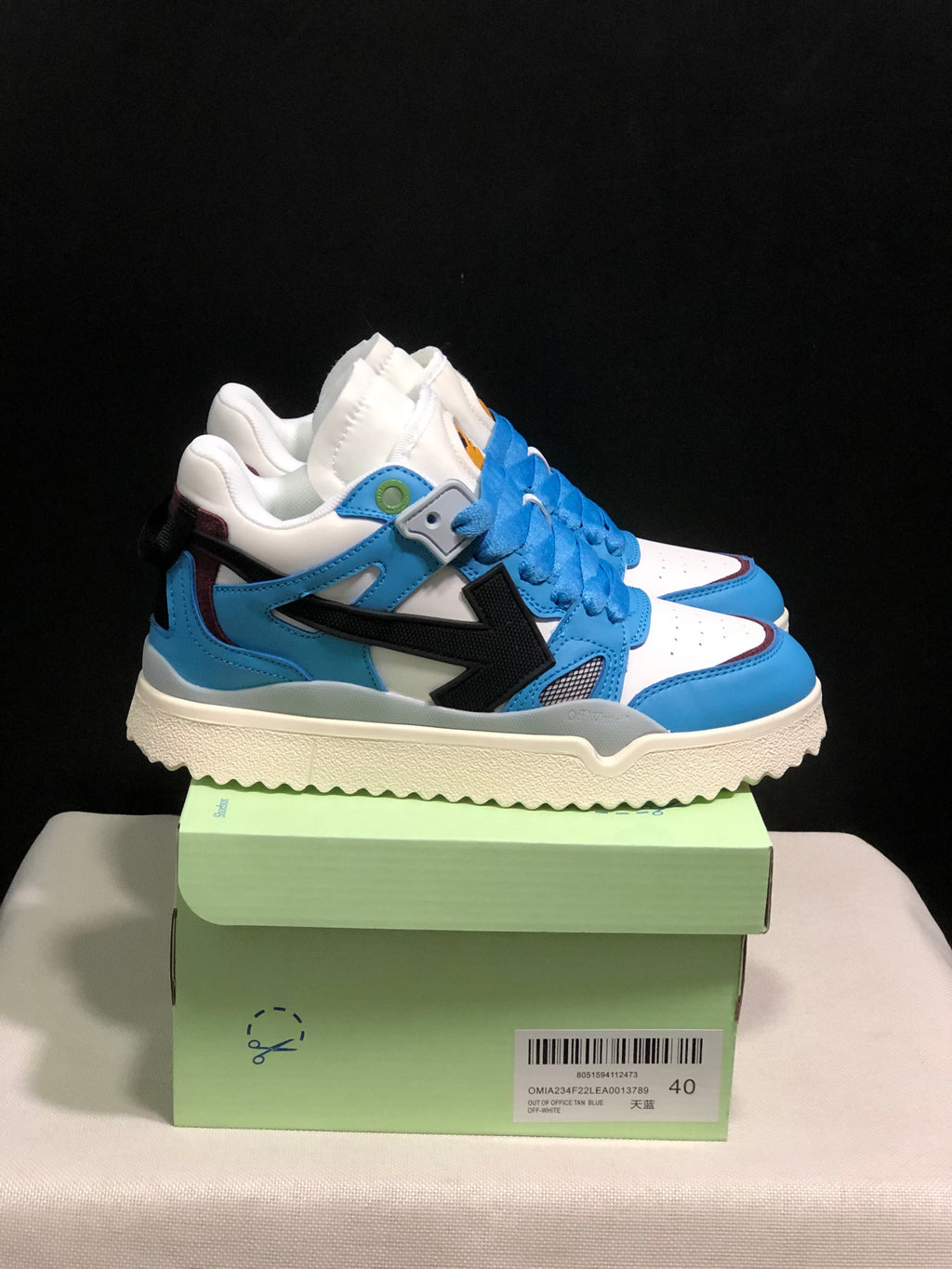 Off-White Blue and White Low-Top Sneakers