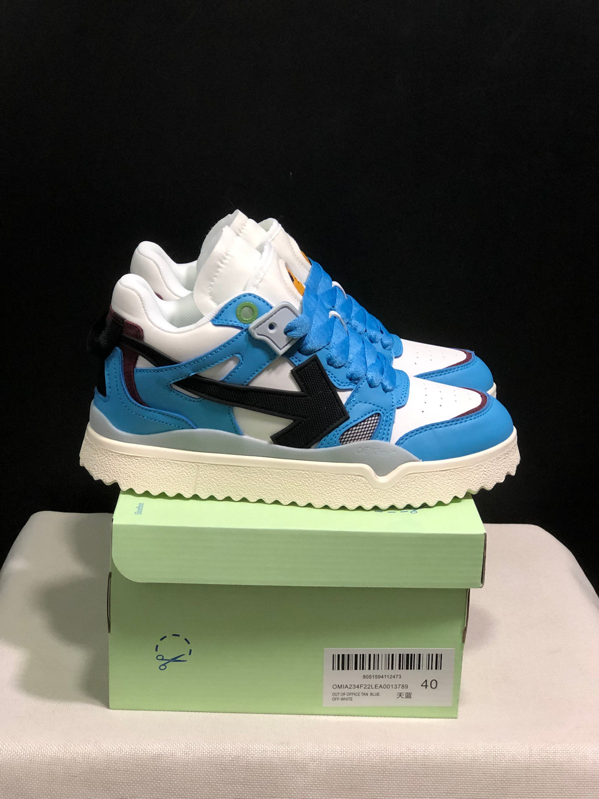 Off-White Blue and White Low-Top Sneakers