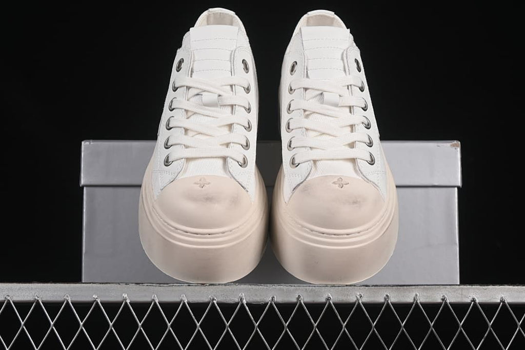 SMFK S0002B2 White Platform Canvas Sneakers