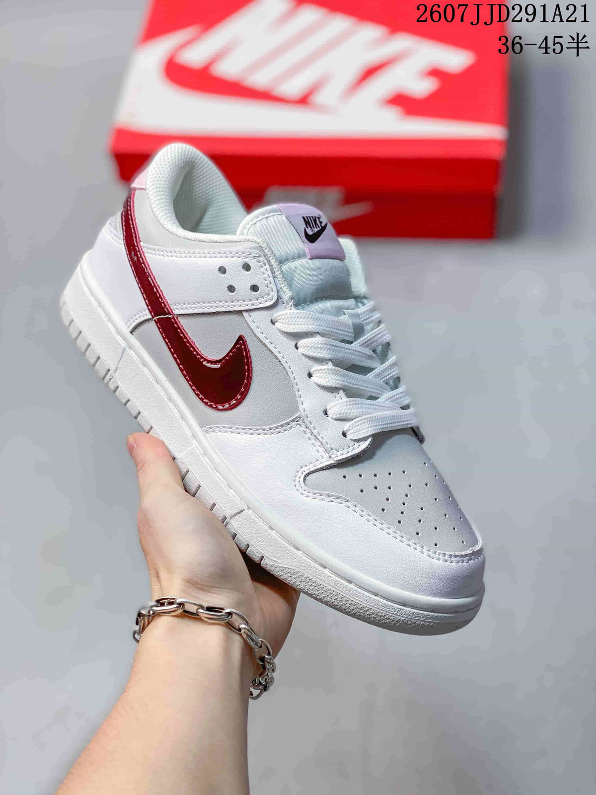 Nike SB Dunk Low Pro Sneakers White Red 2607JJD291A21