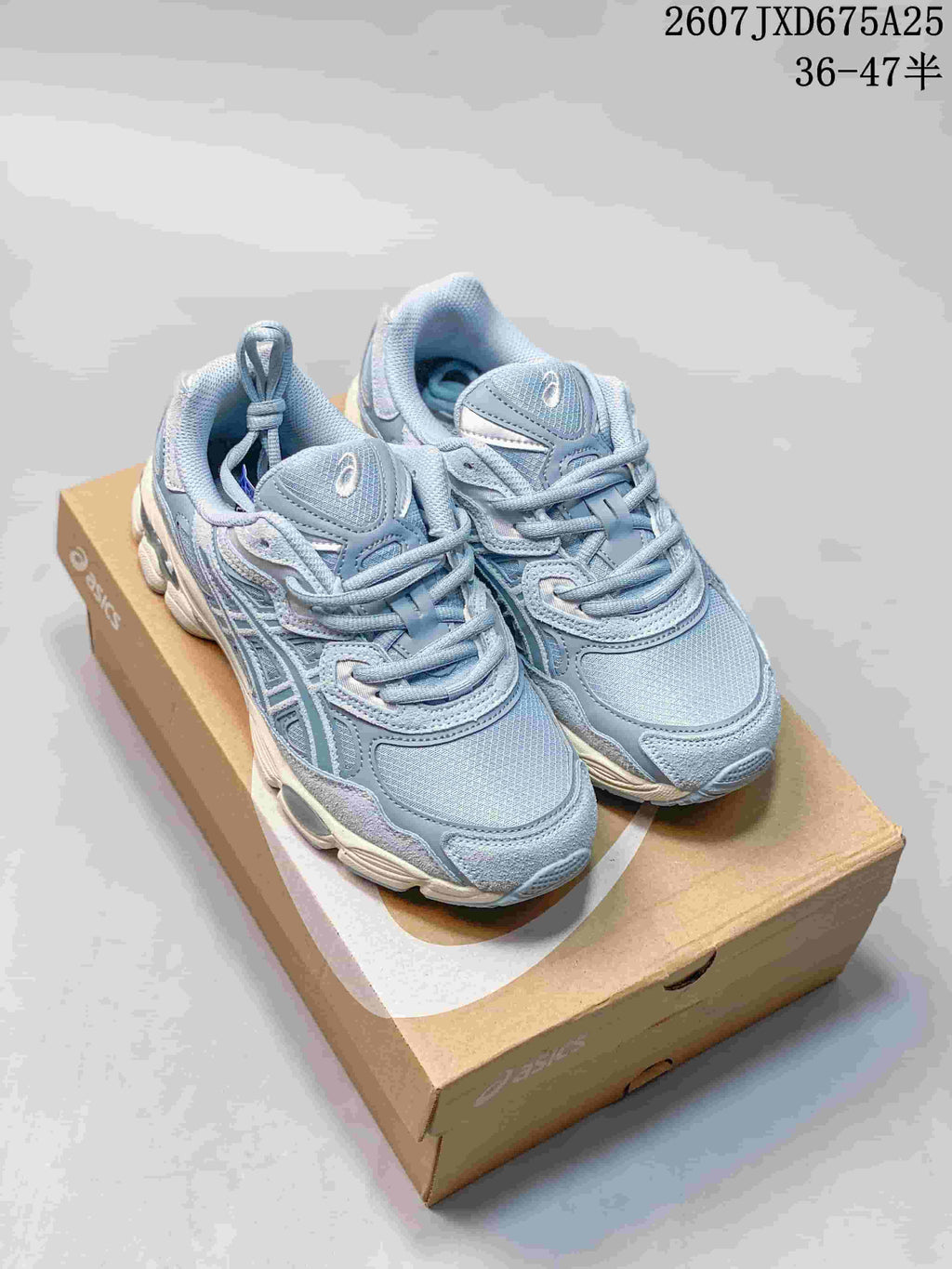 ASICS GEL-NYC Blue-Gray Low-Top Sneakers
