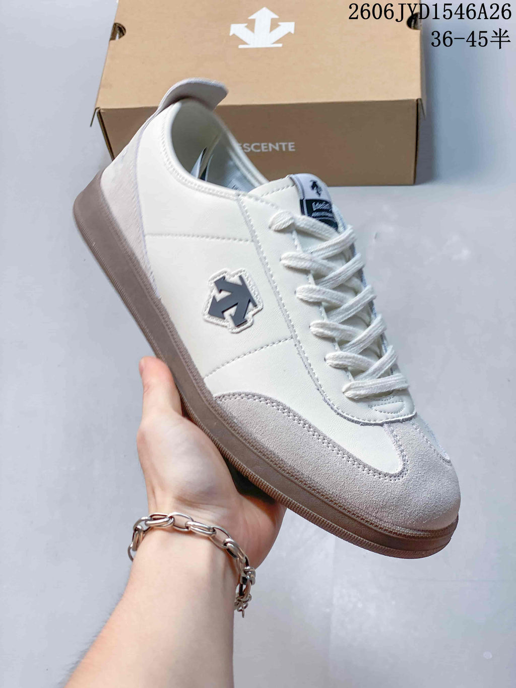 Descente COURT SB Low-Top Sneakers, White and Gray