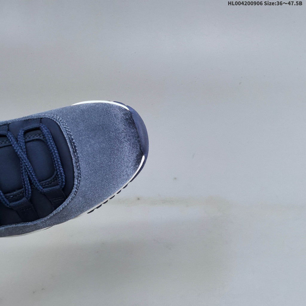 Jordan Air Jordan 11 Retro Midnight Navy High-Top Sneakers