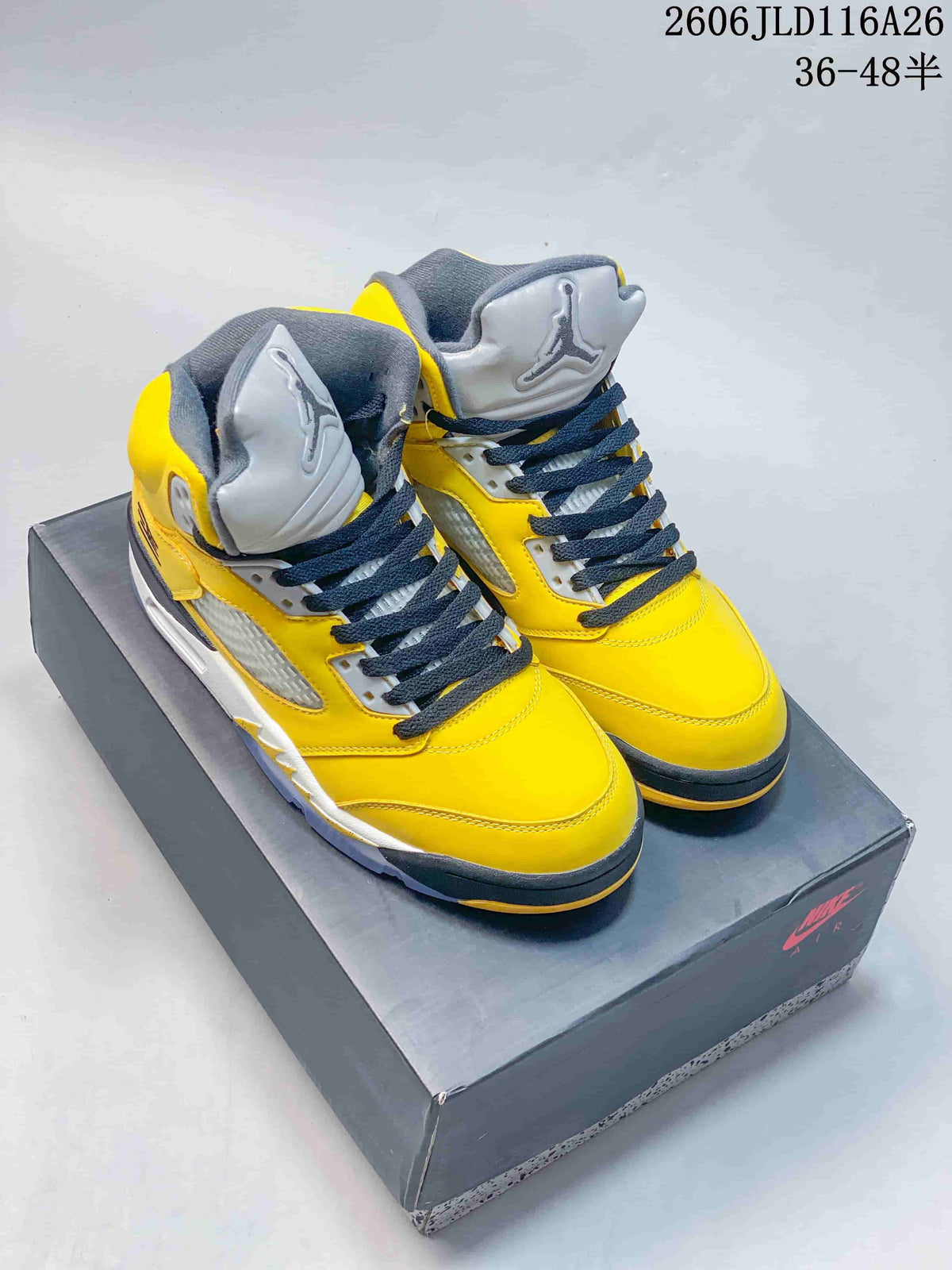 Jordan Air Jordan 5 Retro High Top Sneakers