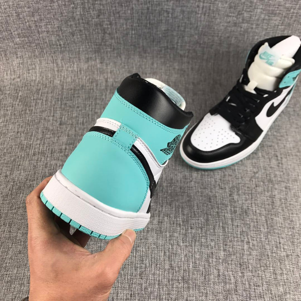 Jordan Air Jordan 1 High Mint Green Black White Sneakers