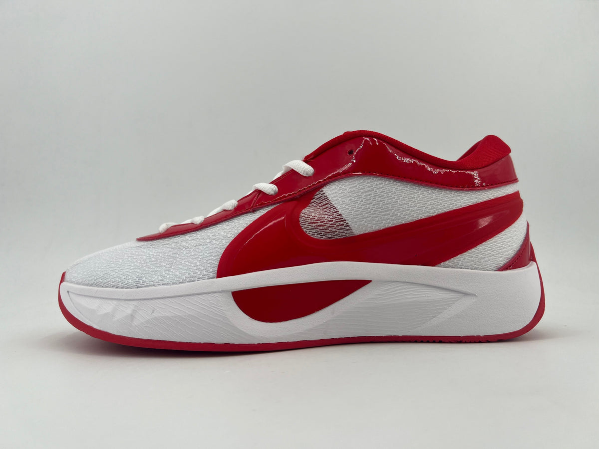 Nike White and Red Low-Top Sneakers