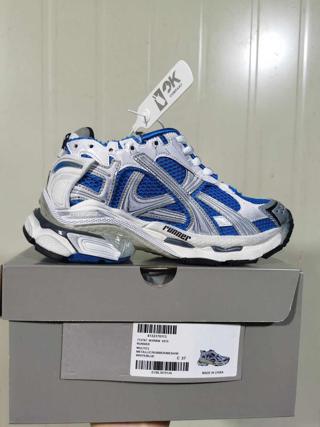 Balenciaga Runner 0575 White and Blue Sneakers