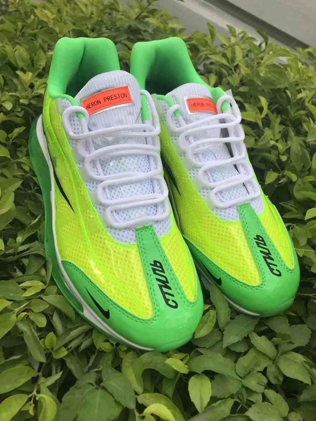 Nike Air Max 720 Heron Preston Sneakers Neon Green