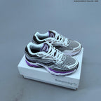 Saucony ProGrid Omni 9 Retro Running Sneakers