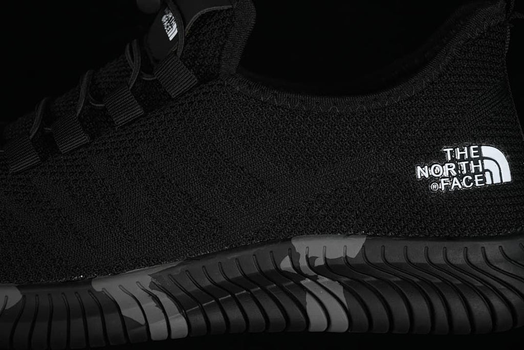 The North Face 8912 Black Casual Outdoor Sneakers