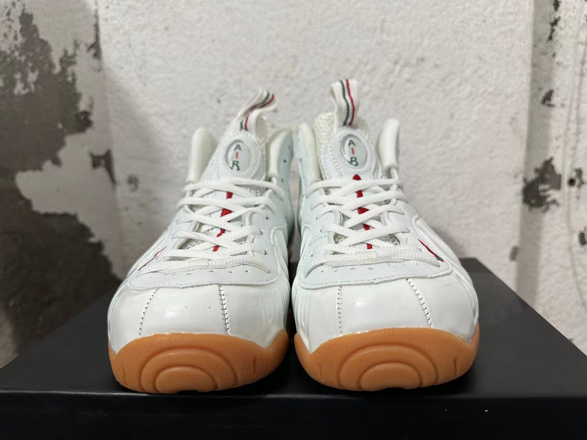 Nike Air Foamposite One White Sneakers
