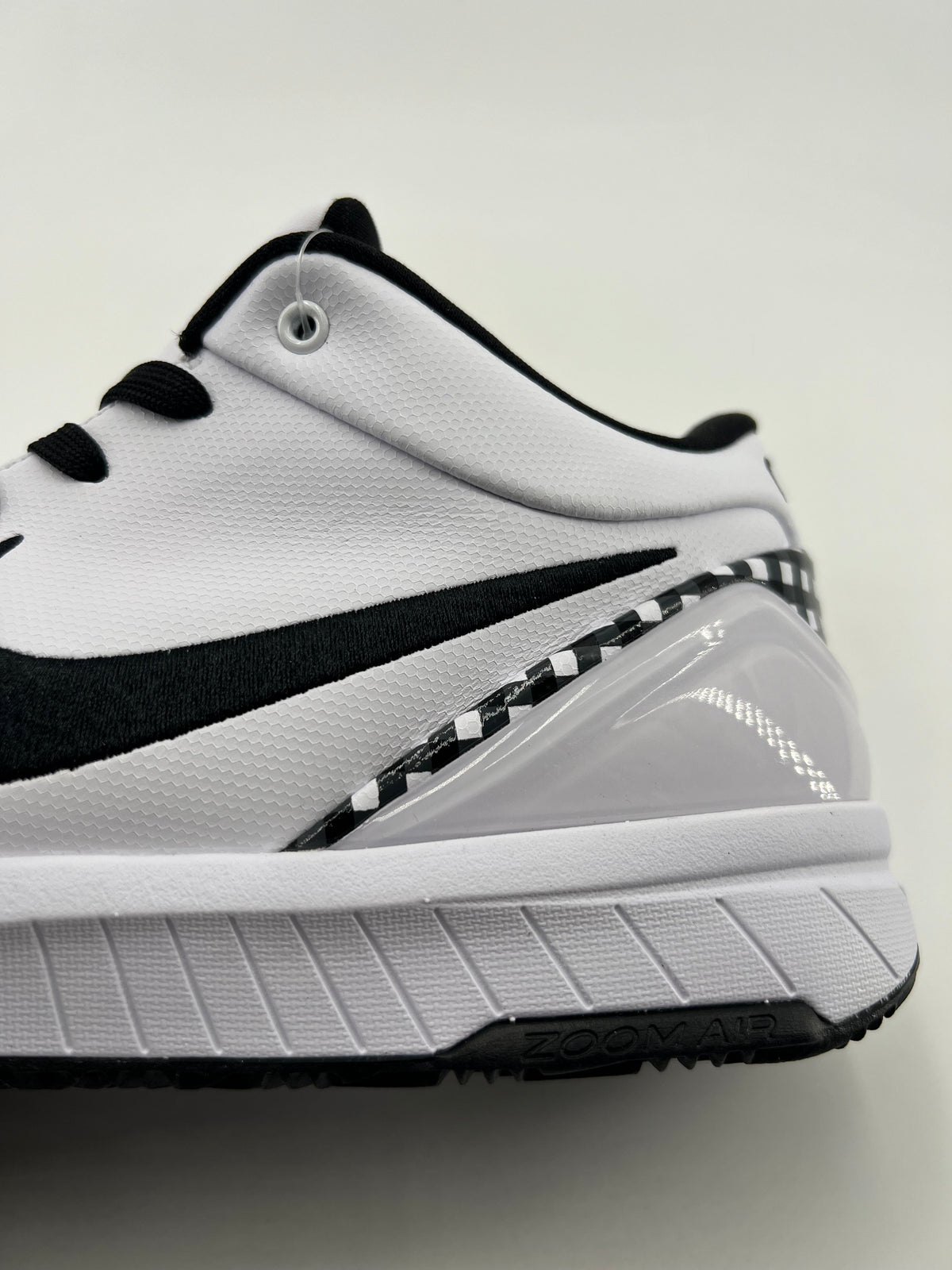 Nike Kobe 4 GIGI White Black Basketball Shoes