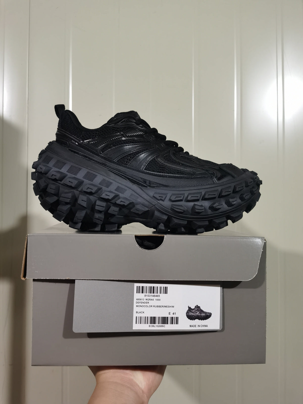 Defender Black Chunky Sneakers
