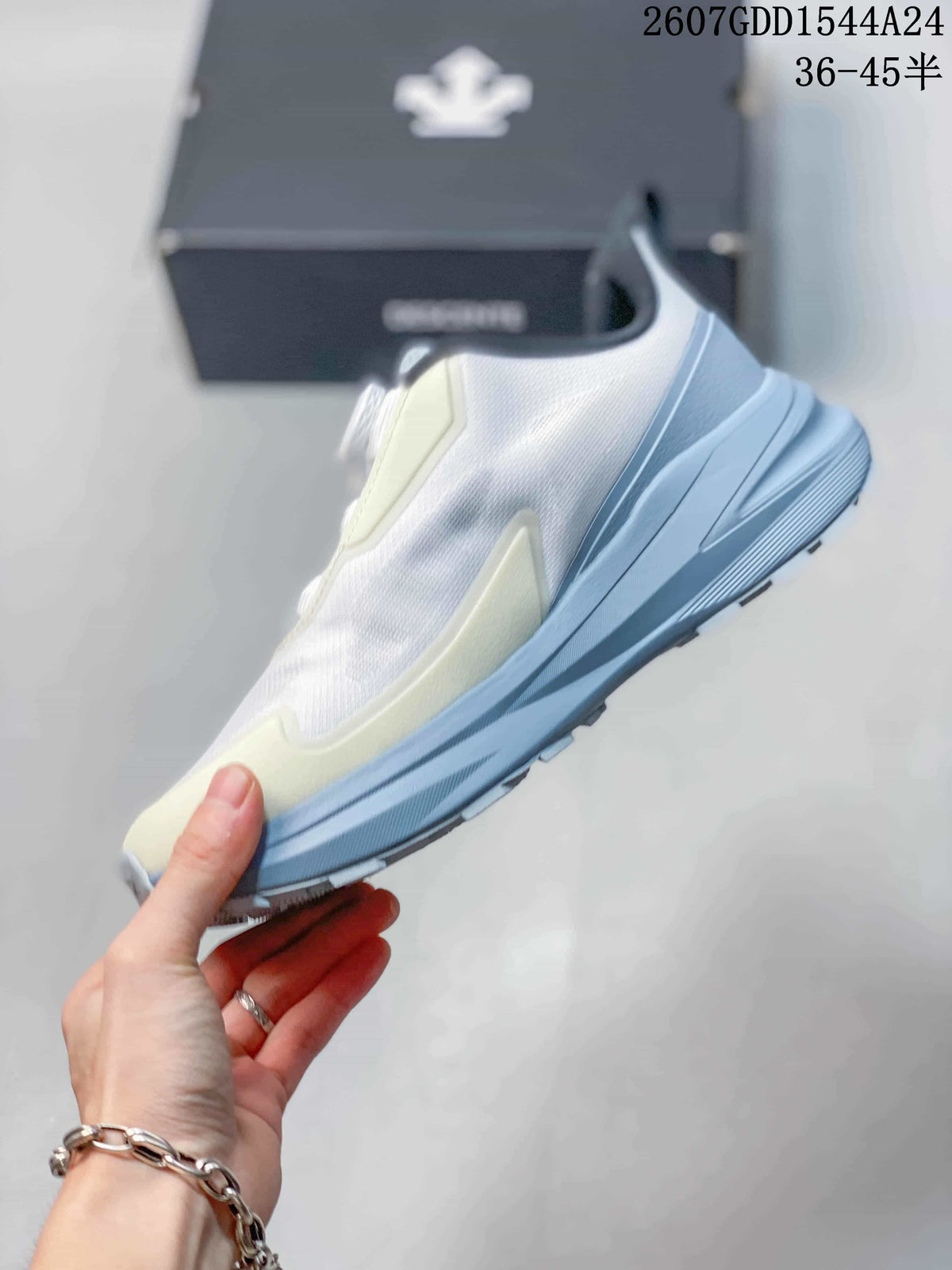 DESCENTE LAVITATE WIRE 3.0 Running Shoes White Blue