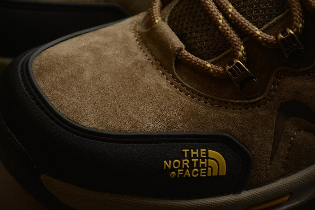 The North Face Cedar Mesa 816B Hiking Shoes, Sand