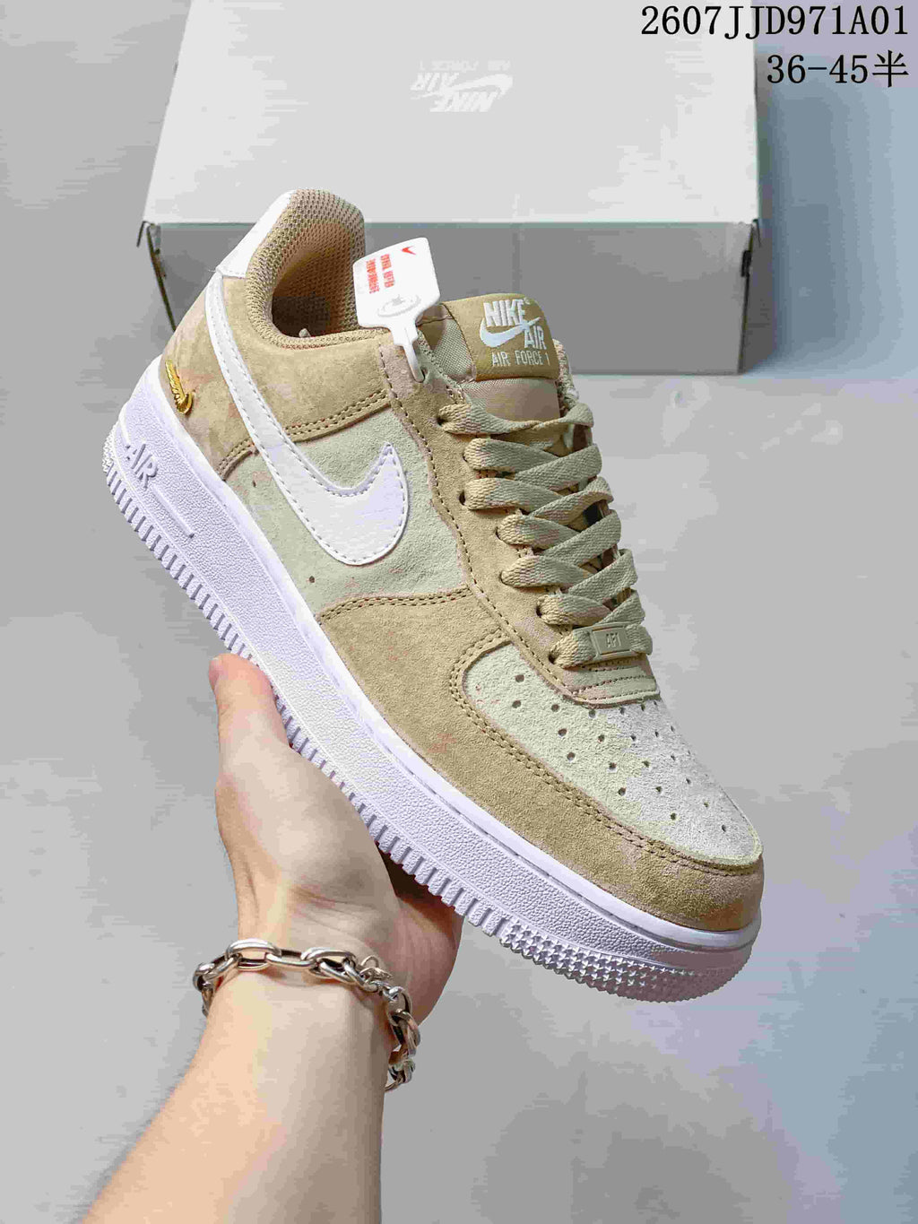 Nike Air Force 1 '07 Low Sneakers in Beige and White