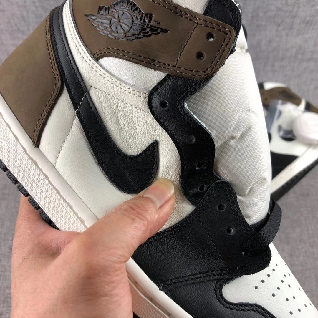 Jordan Air Jordan 1 High OG Dark Mocha Sneakers