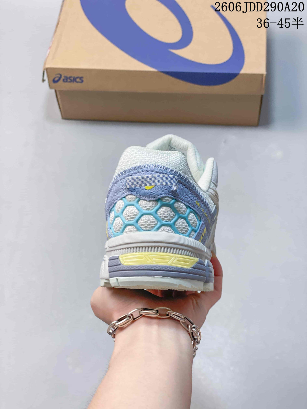 ASICS Tiger Gel-Kahana 8 Trail Sneakers White Blue 612000ASOEW