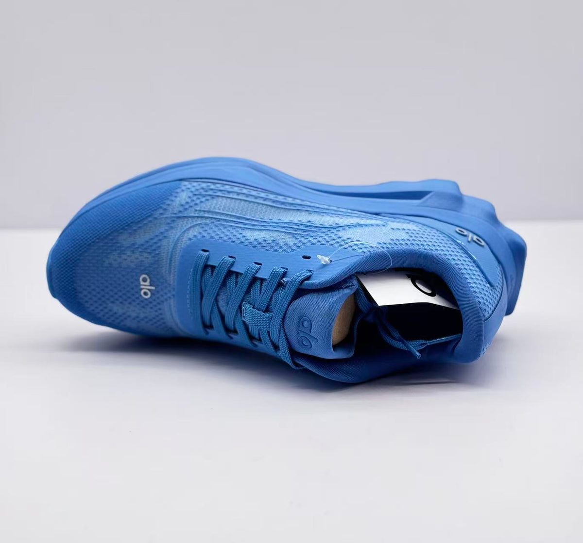 Alo Runner Sneakers Blue