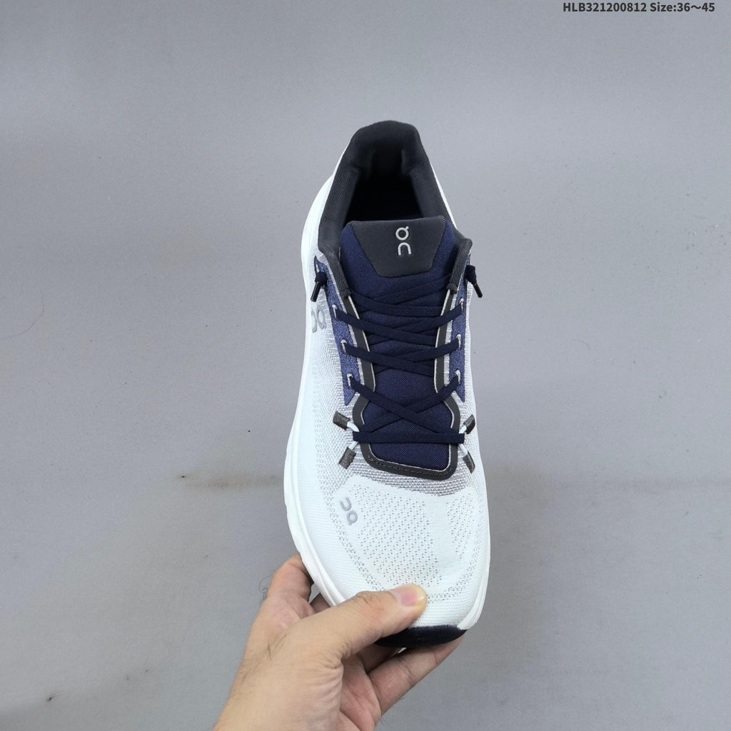 On Cloudtilt Sneakers White Navy
