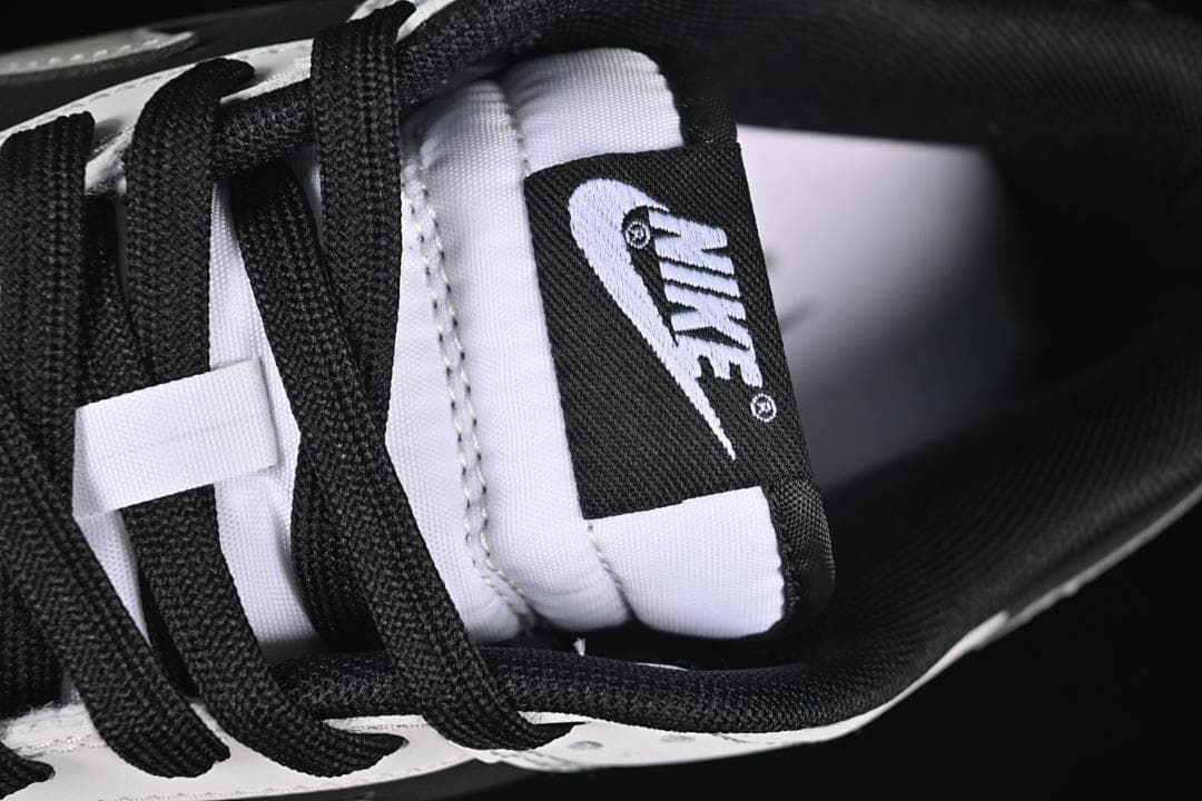 Nike SB Dunk Low Black White Grey Skate Sneakers WB0414-002