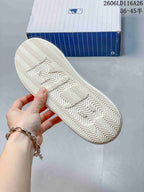 MLB Chunky Classic White Low-Top Sneakers 3ASXAM82N