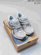 ASICS Gel-Kahana 8 FL Trail Sneakers White Grey 1125A25