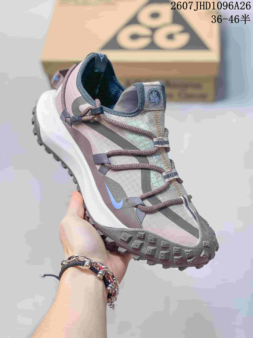 Nike ACG Mountain Fly Sneakers Gray Pink 611370ASUYQ