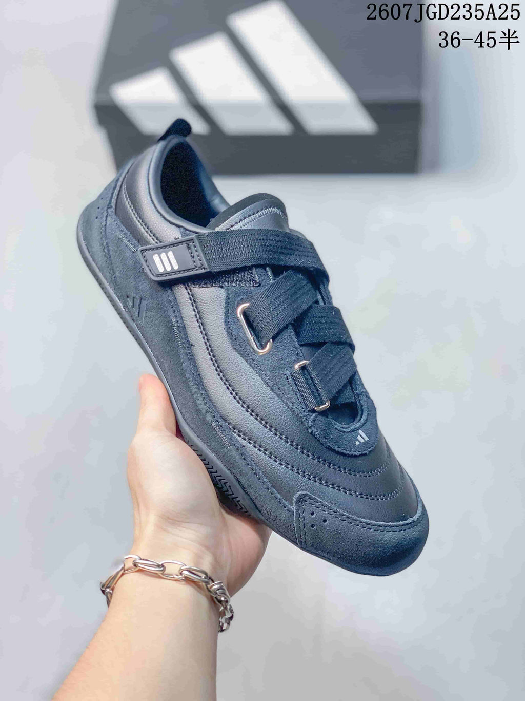 adidas FOS Urban Reverie Low-Top Sneakers in Black