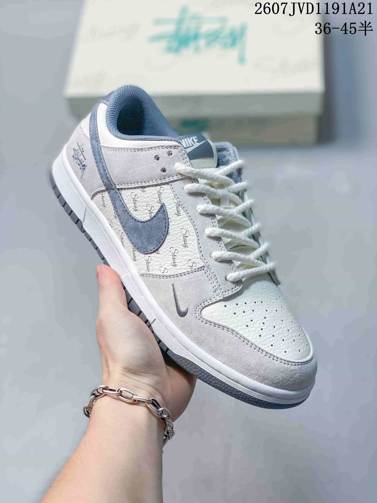 Nike SB Dunk Low x Stussy White Black Sneakers