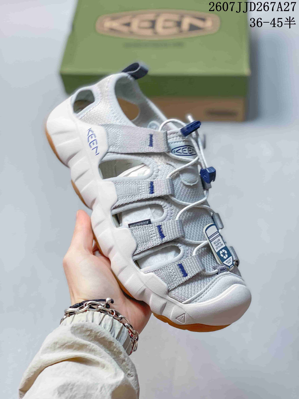 KEEN JJD267A27 White Gray Outdoor Water Sandals