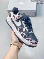 Nike Air Force 1 ’07 Low-Top Sneakers