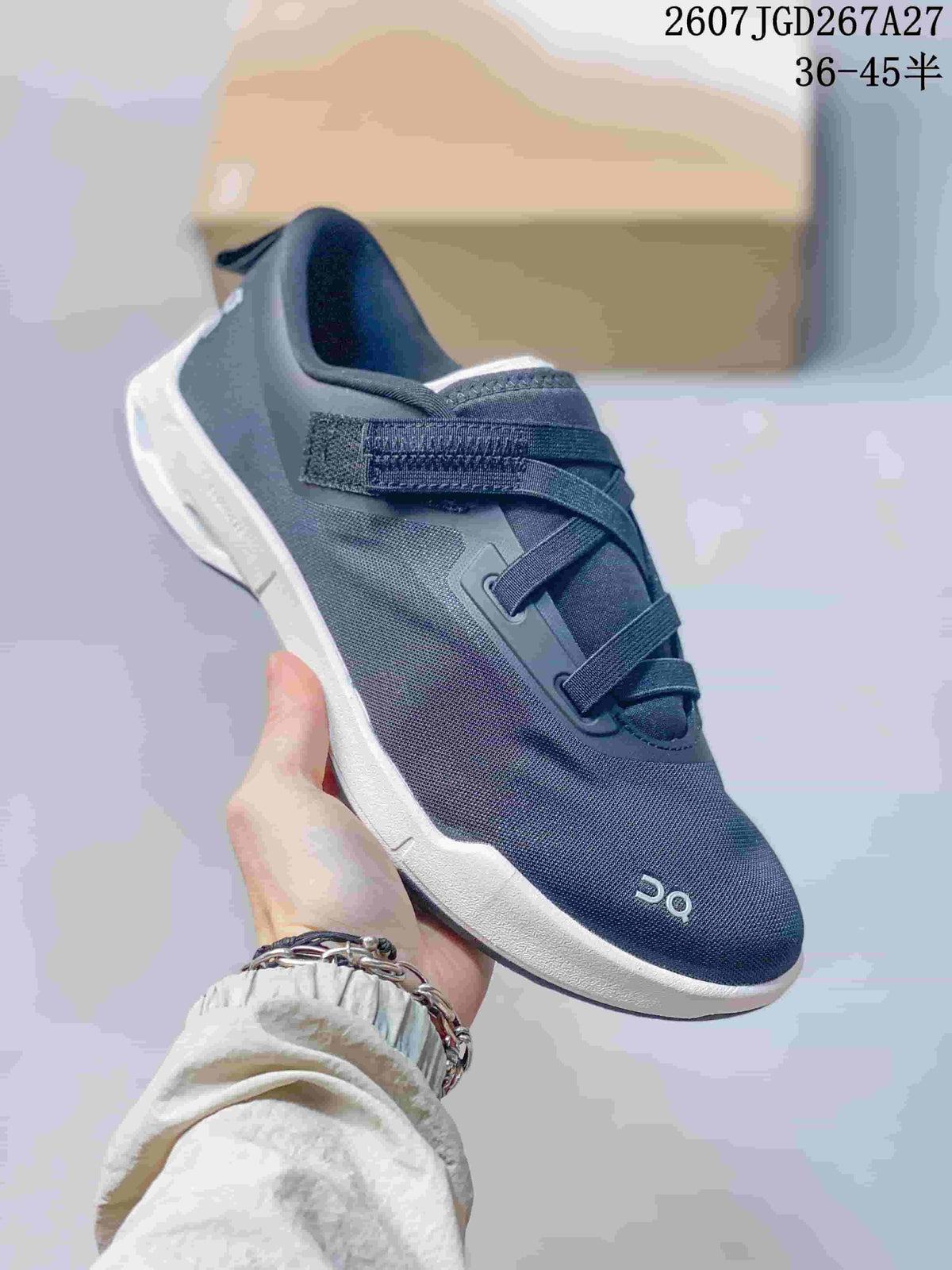 On Cloudnova Moon Low-Top Casual Sneakers