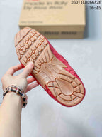 Miu Miu x New Balance 530 SL Red Sneakers 712860URY