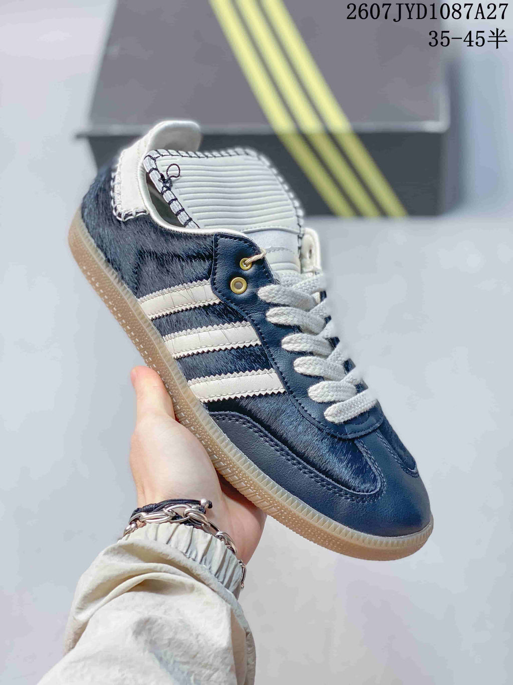 adidas Samba ADV Low-Top Sneakers Navy White 79207URY