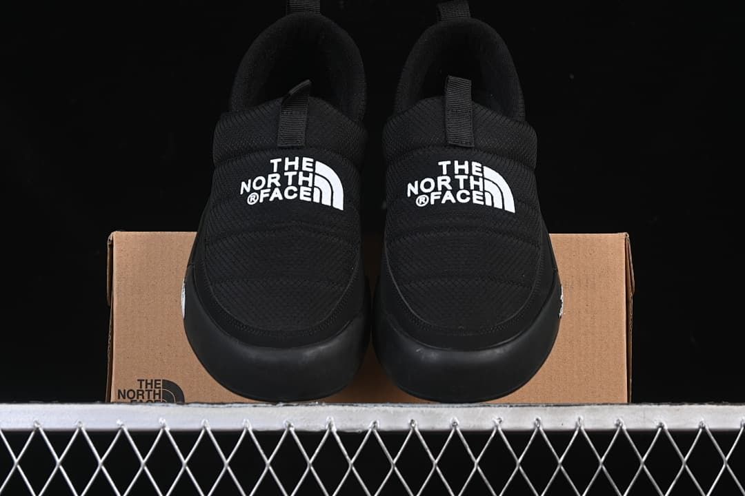 The North Face Mountain Essentials Slip-On Shoes Black NF0A8AD94QI-087