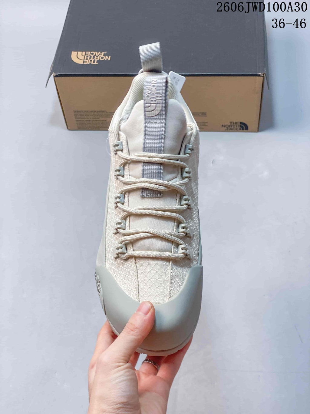 The North Face GLENCLYFFE Low-Top Outdoor Shoes, Light Gray