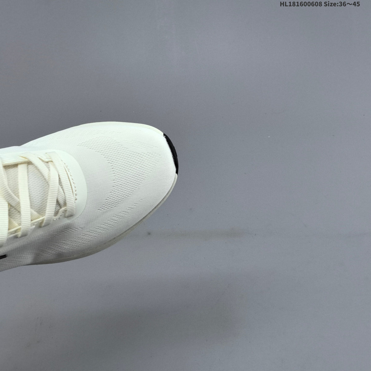 DESCENTE RUN STEP Low-Top Running Shoes in White