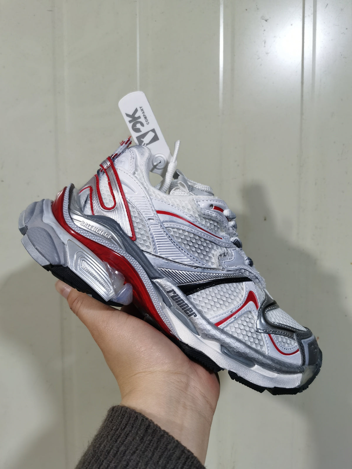 9160 Runner 2 Sneakers White and Red