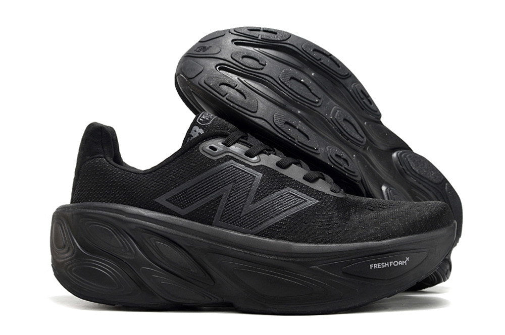 New Balance Fresh Foam X More V5 Black Running Shoes