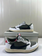 Jordan Air Jordan 1 Low OG DM7866-200 Sneakers