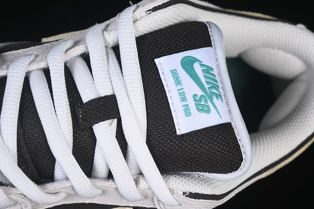Nike SB Dunk Low Pro Sneakers Black Cream HF3704-001
