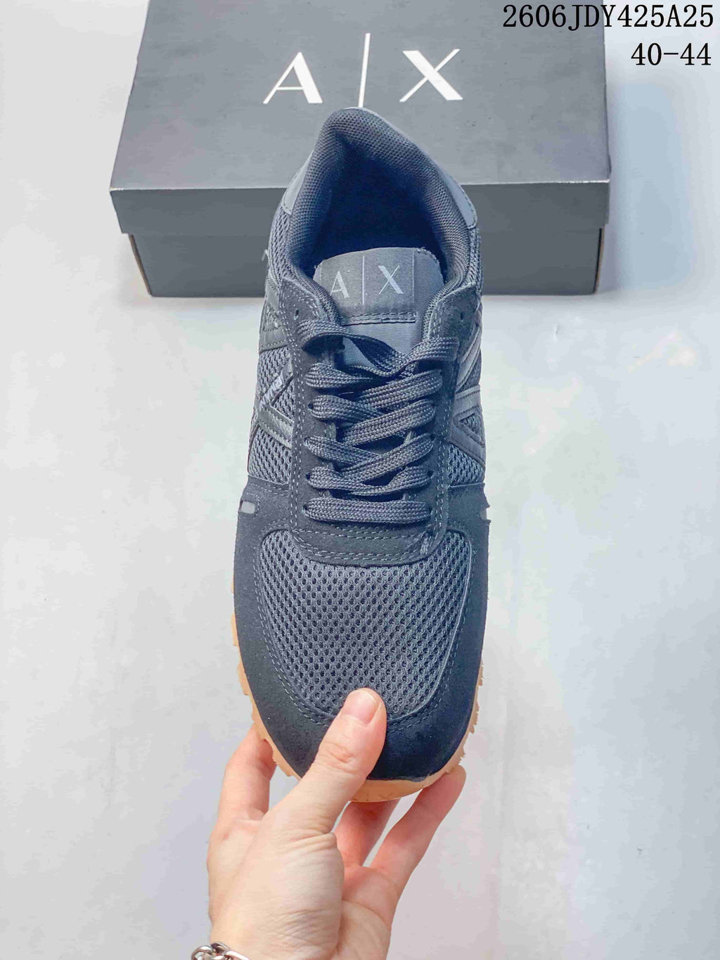 Armani Exchange AX Low-Top Sneakers Dark Gray XUX169