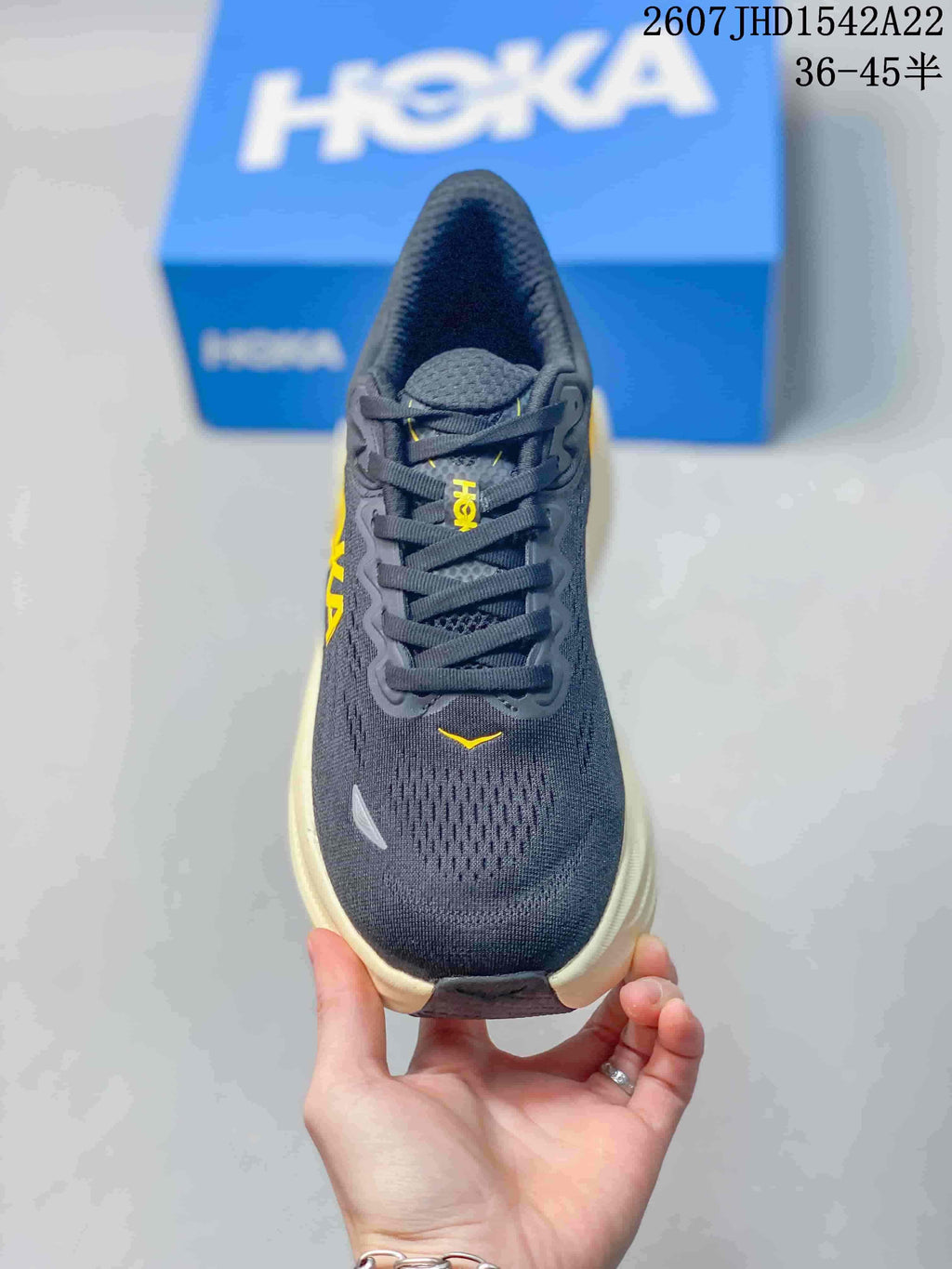HOKA Bondi 9 Running Sneakers Carbon Black
