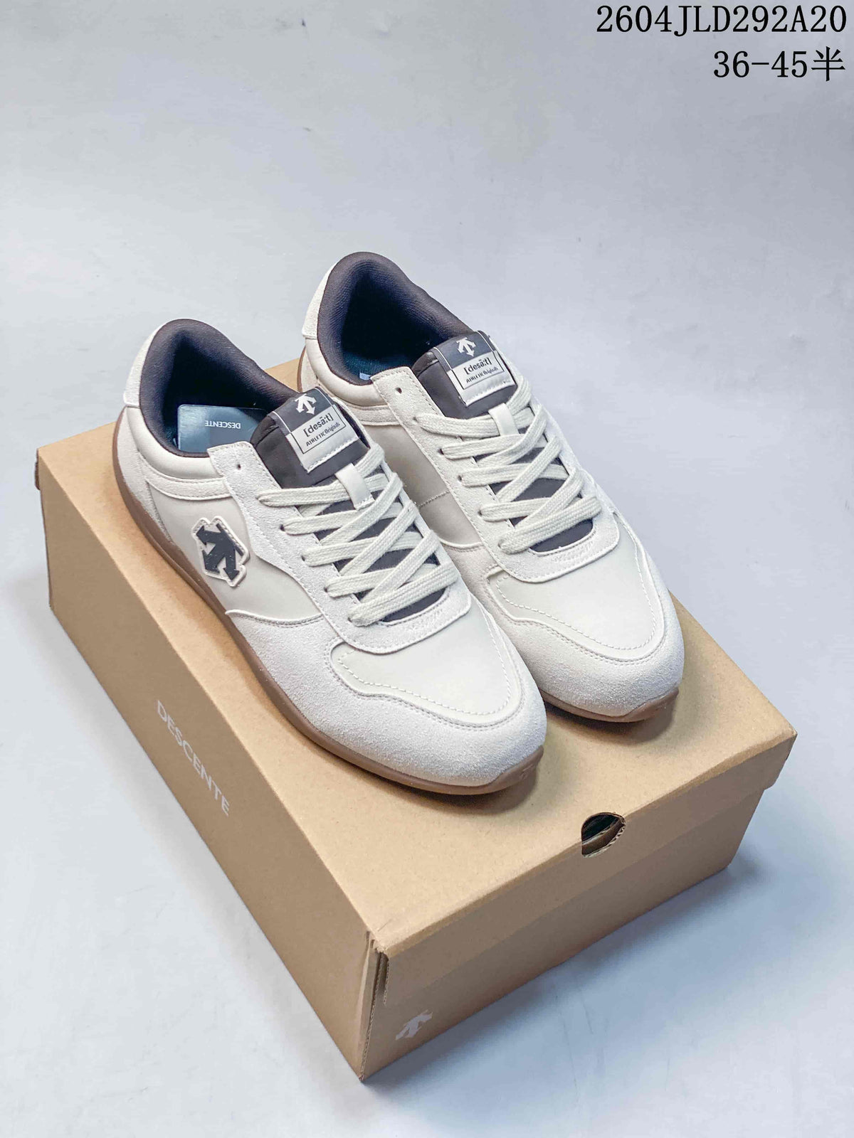 DESCENTE Chron Tempo Slim Retro Low-Top Sneakers, Off-White